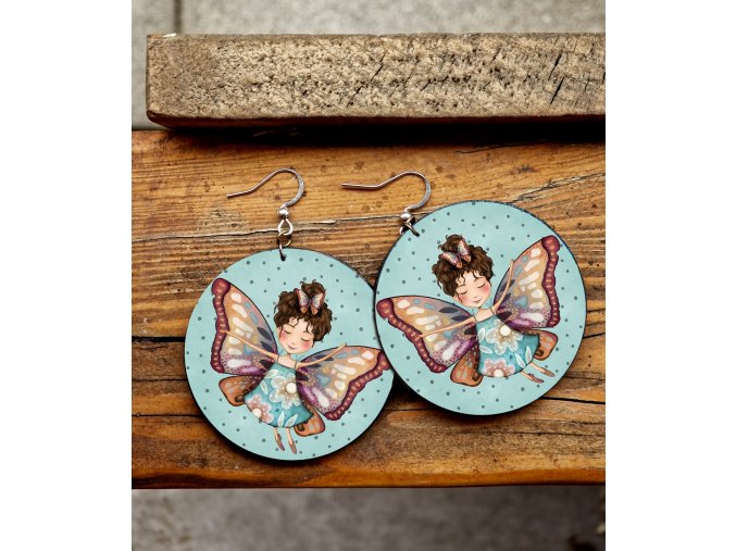 Nausnice motyl
