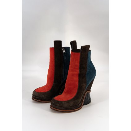 fendi-suede-plain-kotnikove-boty-ludmilabaran-com