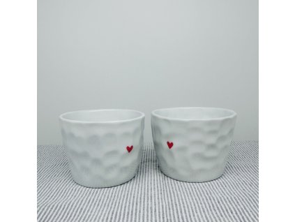 Dvojice mačkaných pohárků