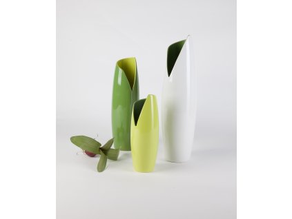 1576 vaza banana 10x10x27 cm svetle zelena
