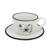 Bílý porcelánový šálek na cappuccino Alba Dash Bloom s motivem černé květiny a elegantním podšálkem.