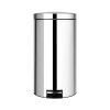 Pedal Bin Silent, 45L Brilliant Steel 8710755428425 Brabantia 1000x1000px 7 NR 4927