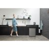 Bo Touch Bin, 60L Mineral Concrete Grey 8710755223129 Brabantia 96dpi 1000x1000px 7 NR 14624