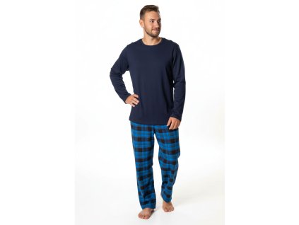 Jakub cerna 194 panske domaci obleceni pyzamo