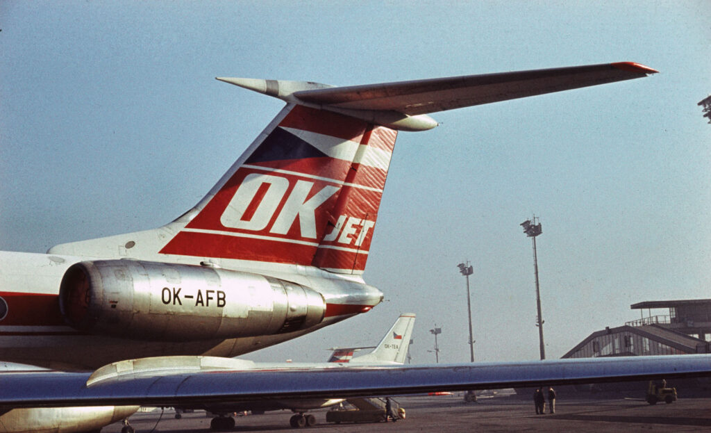 Jak vznikla kniha o dálkových linkách ČSA. Rozhovor s Tomášem Bělohlávkem