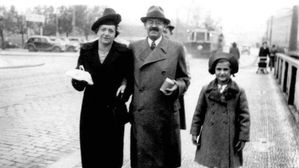 Životopis, který se nevešel na jednu stranu