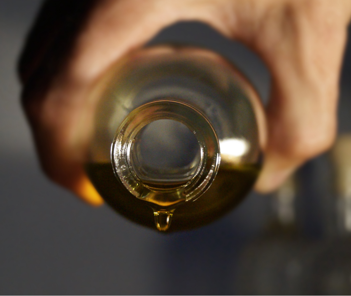 BLAHODÁRNÉ ÚČINKY VLASOVÝCH OLEJŮ