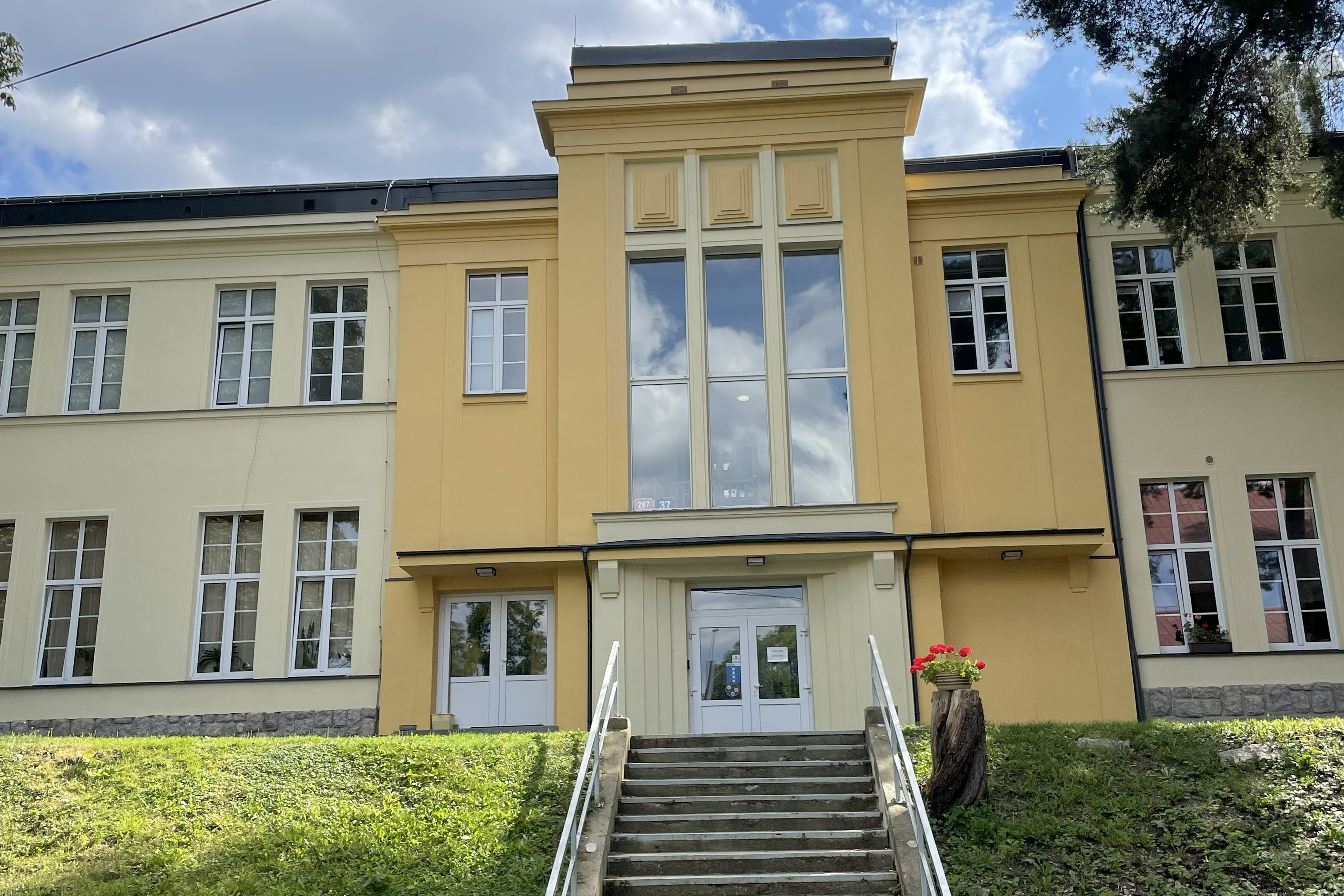 prodejna_parkoviste3