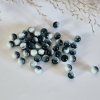 Skleněné korálky – polobílé glazované - modrá inkoust - ø 8 mm