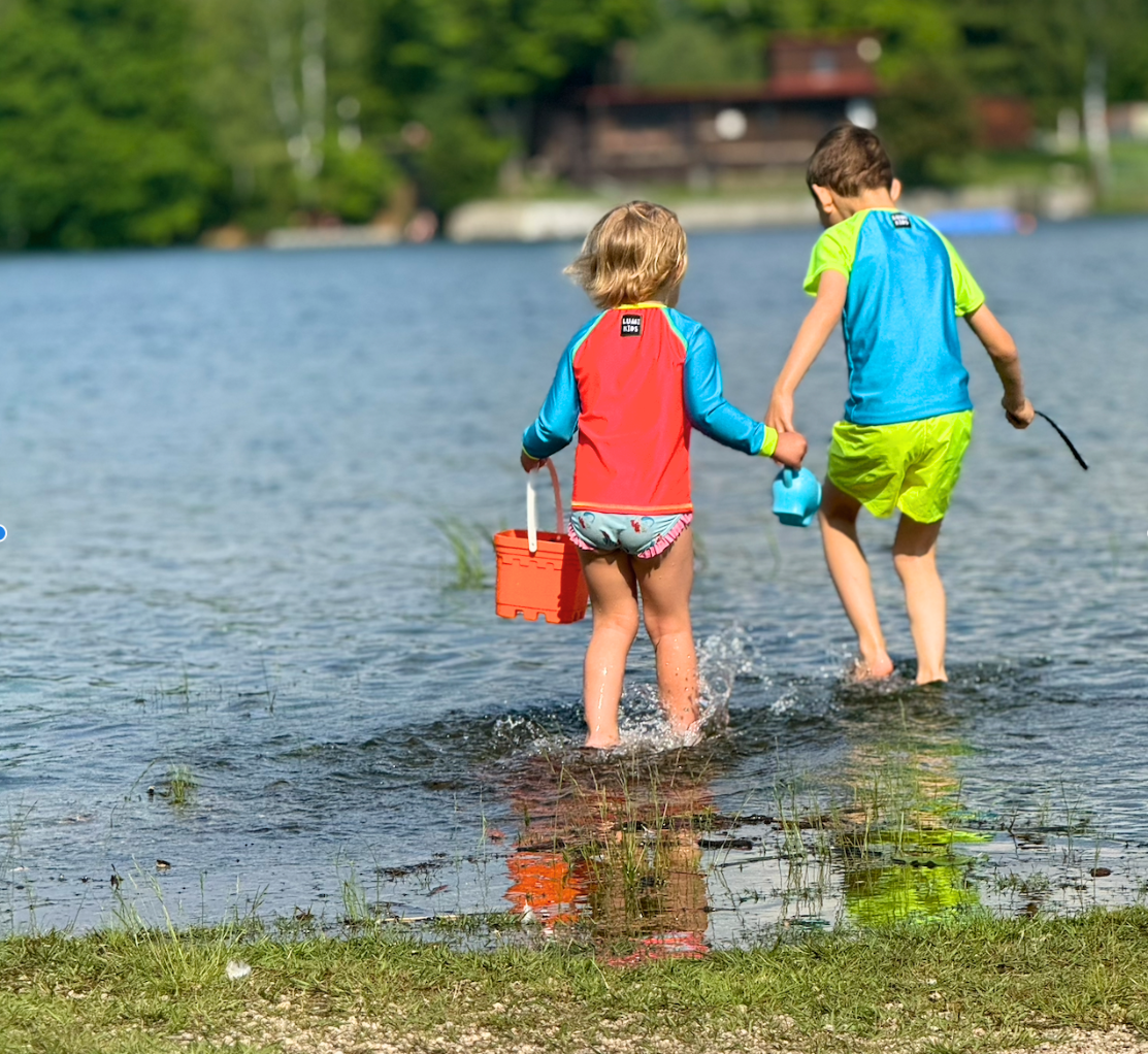 Letní ochrana bez stresu: Co umí UV trička?