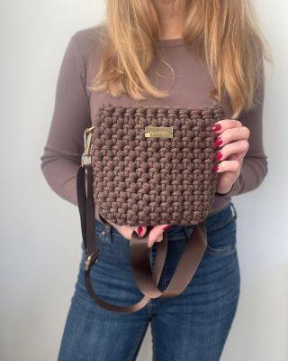 Chcete vidět, jak vypadá čokoládová Aura na postavě a jak bude slušet i vám? 🤩 Tak se pozorně dívejte! #naveceri...