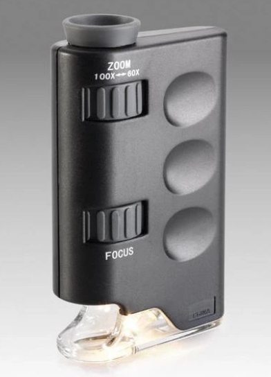 Výhody kapesních mikroskopů pro sběratele na cestách