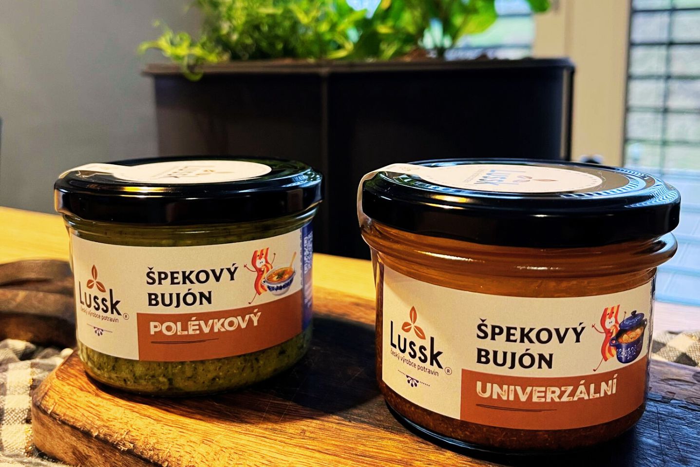 Do špekové rodinky nám přibyly dvě novinky: Bujóny, které si zamilujete!