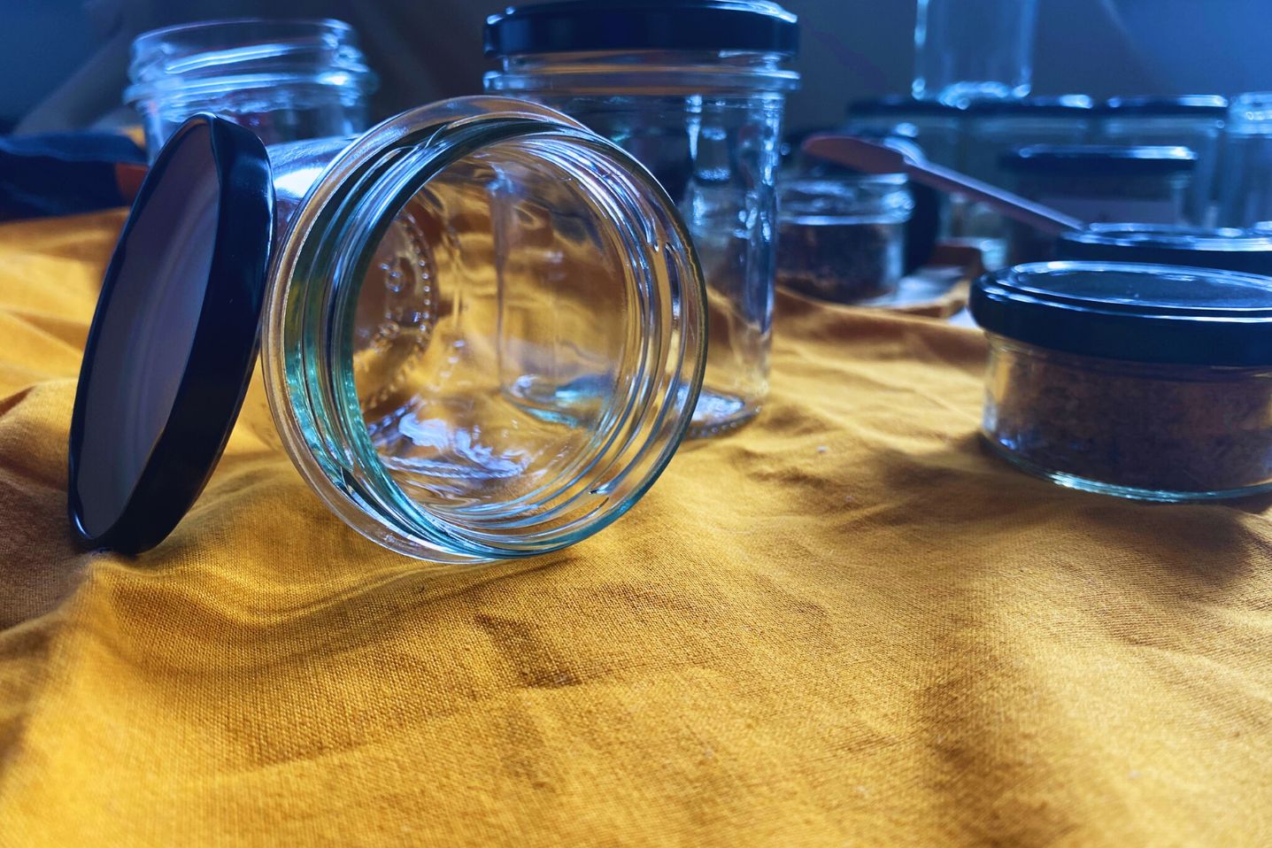 Skleněná kořenka: mistr ekologie i chuti