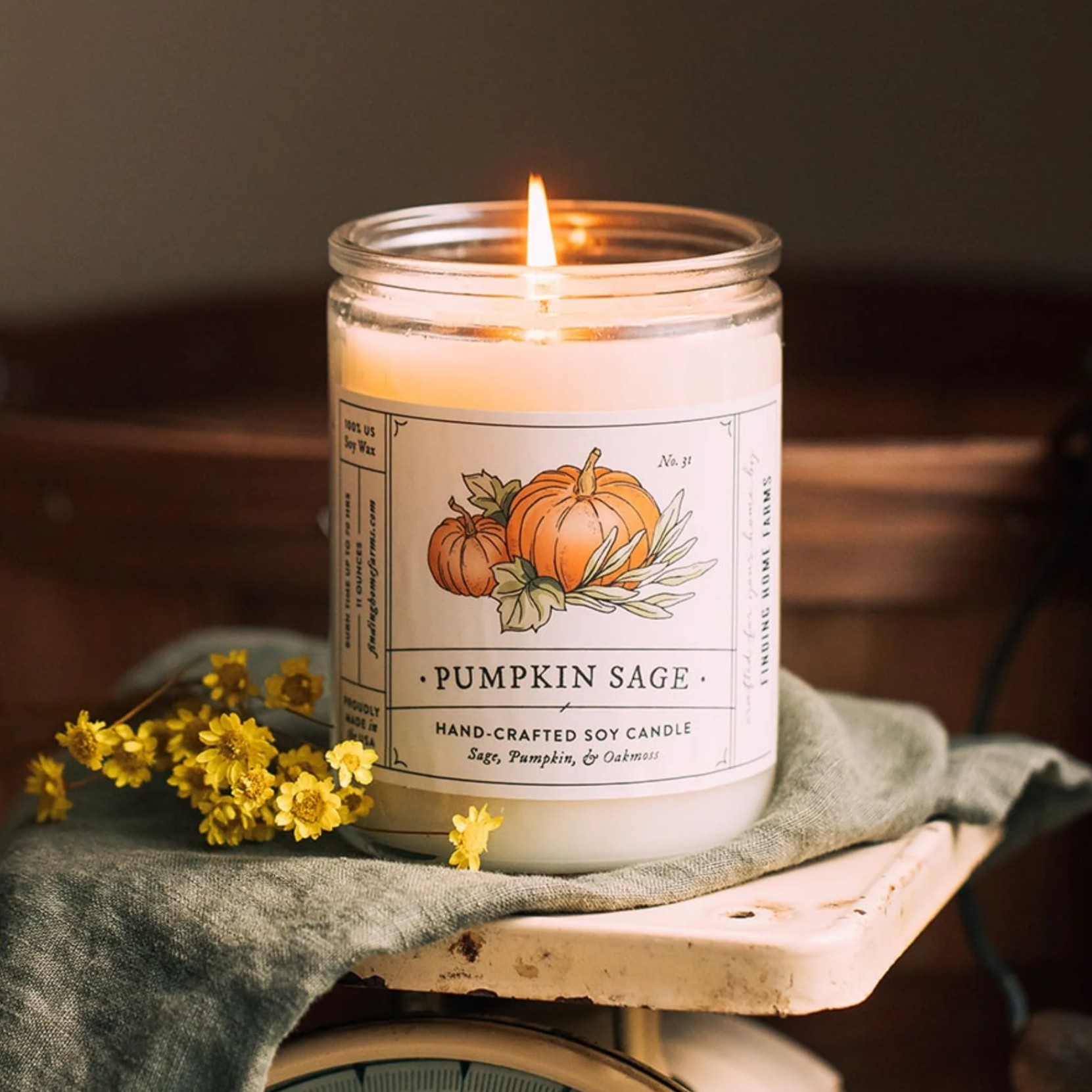 Sójová vs. parafínová svíčka