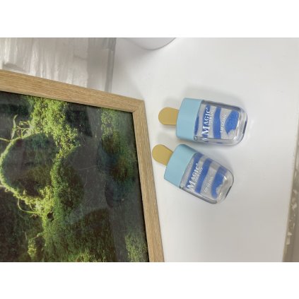 Lesk na rty Nanuk (Barva Červená)