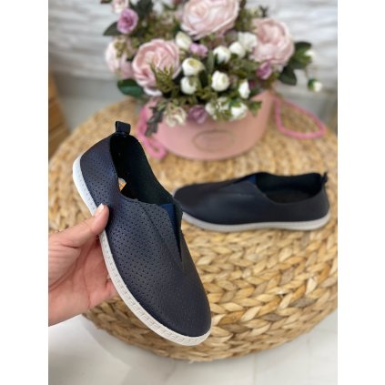 Slip-on Hudson (Barva Tmavá modrá, Velikost 36)
