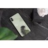 mockup of a clear phone case placed on a table 4643 el1 (16)