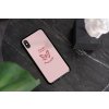 mockup of a clear phone case placed on a table 4643 el1 (4)