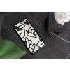 mockup of a clear phone case placed on a table 4643 el1 (52)