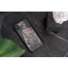mockup of a clear phone case placed on a table 4643 el1 (17)