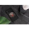 mockup of a clear phone case placed on a table 4643 el1 (48)
