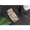 mockup of a clear phone case placed on a table 4643 el1 (81)