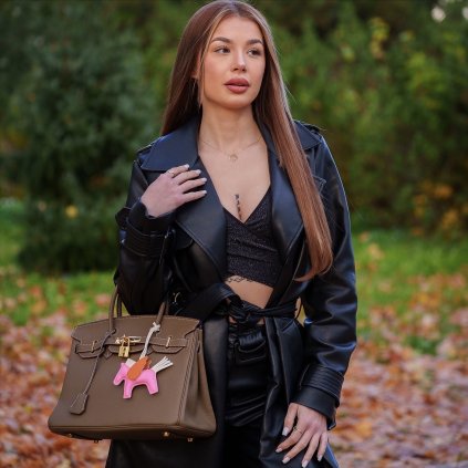 C3A817F2 828A 4C92 9C81 C0B63EE93737