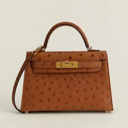 Belle ostrich by Luxelle Paris