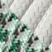 pixelovaný zelený oplet s bielym káblom