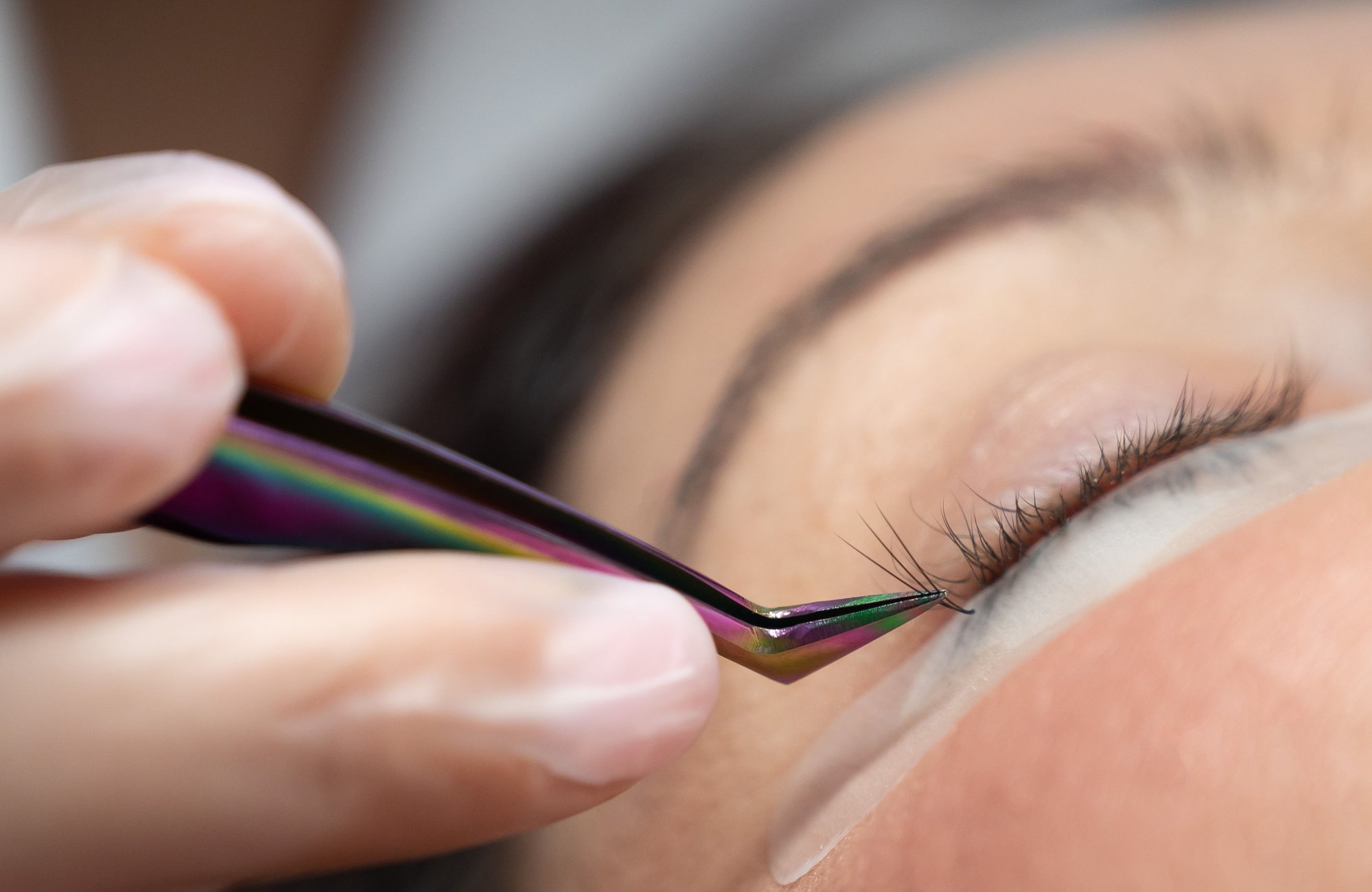 Ako na aplikáciu umelých rias: jednoduchý návod pre začiatočníčky