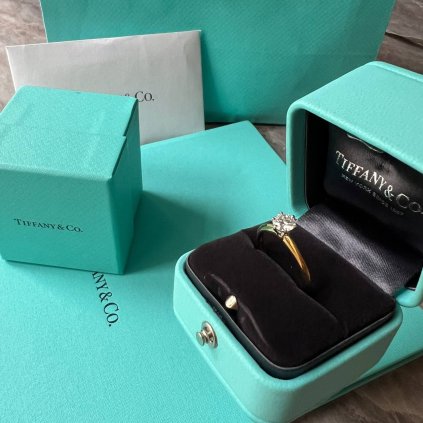 Tiffany and Co prsten s briliantem, 0.53ct