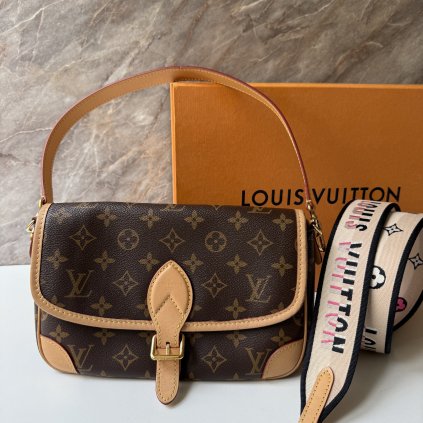 Louis Vuitton Monogram Diane kabelka s popruhem