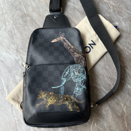 Louis Vuitton Sling Damier Graphite taška