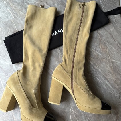 Chanel semišové béžovo černé kozačky na zip