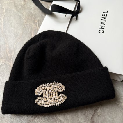 Chanel černá čepice s logem