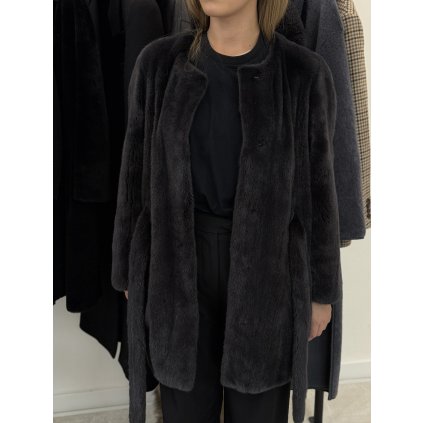 Ivana Mentlova tmavě šedivý norek
