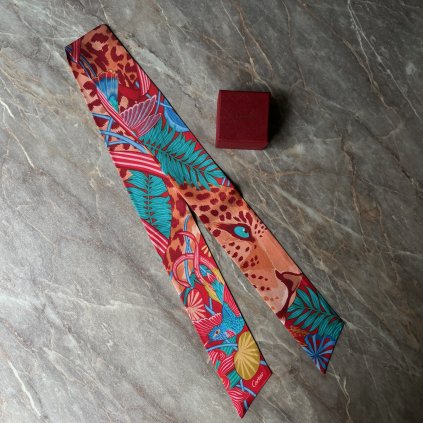 Cartier bandana