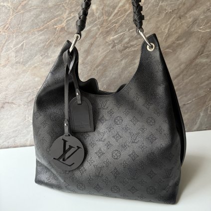 Louis Vuitton černá Carmel Mahina kabelka