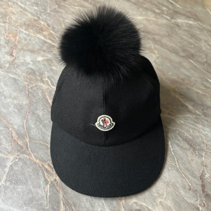 Moncler černá kšiltovka