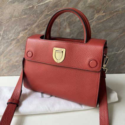 Dior červená Diorever mini