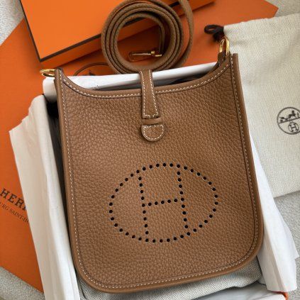 Hermès Evelyne 16 Gold Mini
