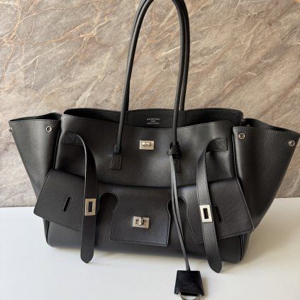 Balenciaga černá Bel Air kabelka
