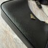 Prada Re-Edition kabelka, kožená verze