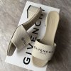 Givenchy bílé pantofle