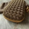 Bottega Veneta kovový clutch