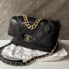 Chanel19 černá medium kabelka