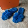 Hermès modré Oran pantofle s chlupem