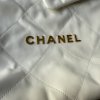 Chanel bílá Chanel22 kabelka