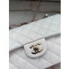 Chanel medium Double Flapbag v bílé